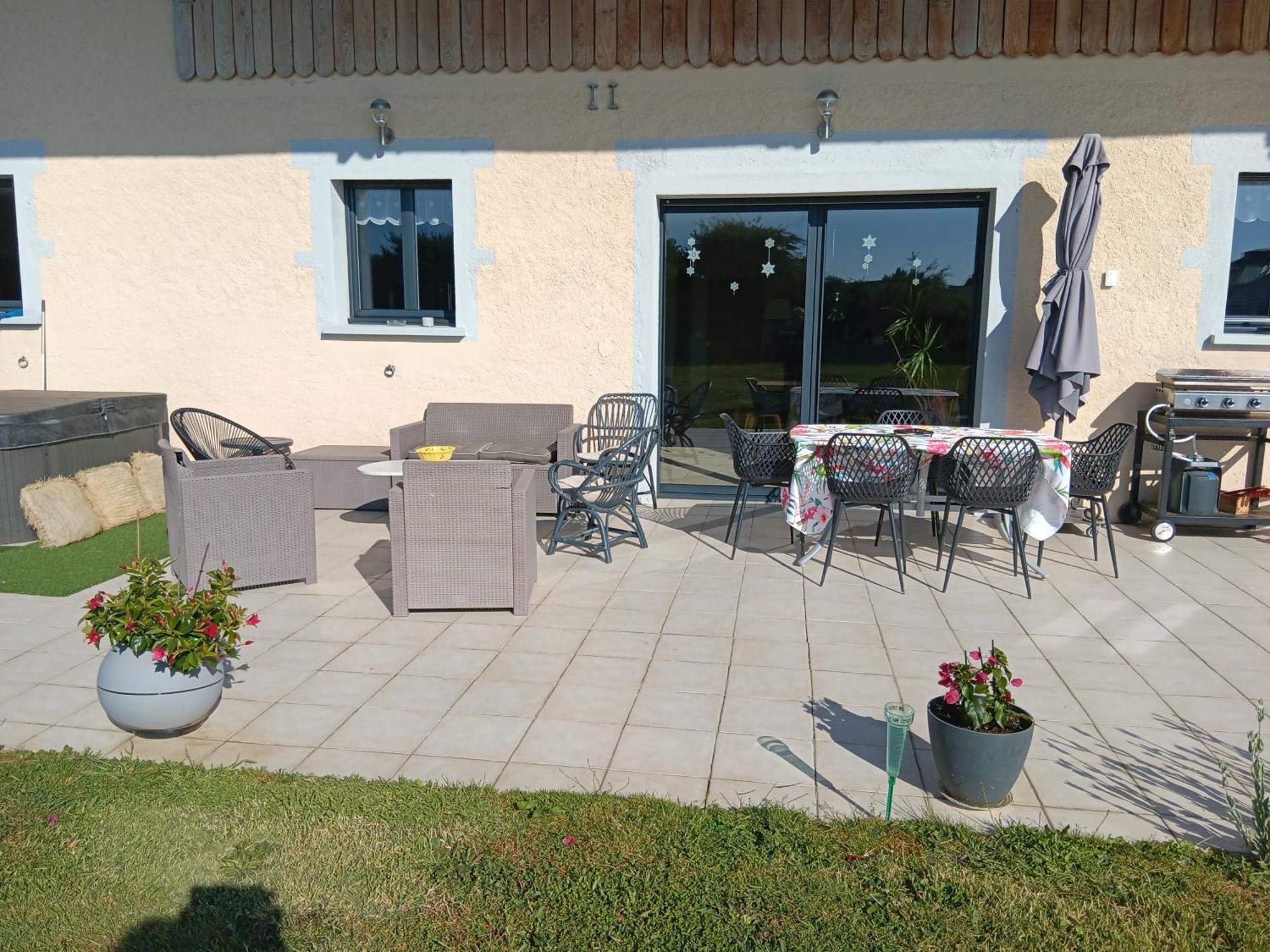 Bed and Breakfast La Guette Cercy-la-Tour Exterior foto